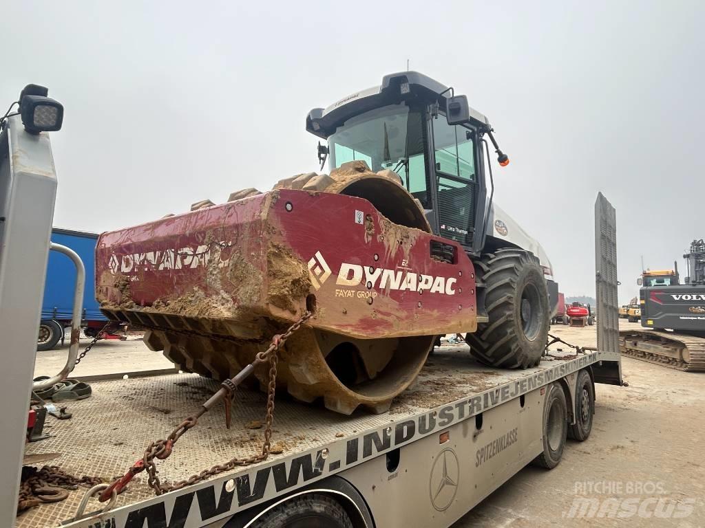 Dynapac CA 3500 PD 振動ローラ