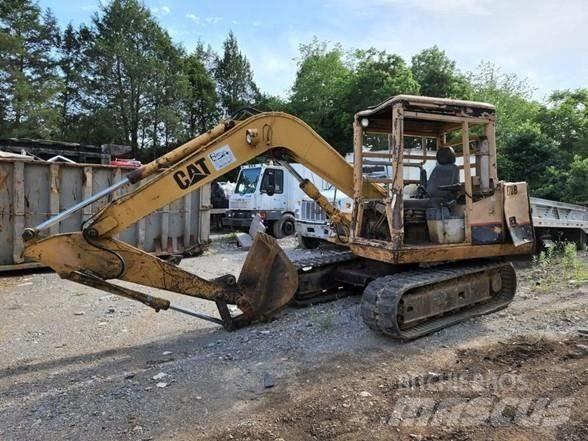 CAT E 70 B 大型油圧ショベル12t以上（パワーショベル・ユンボ）