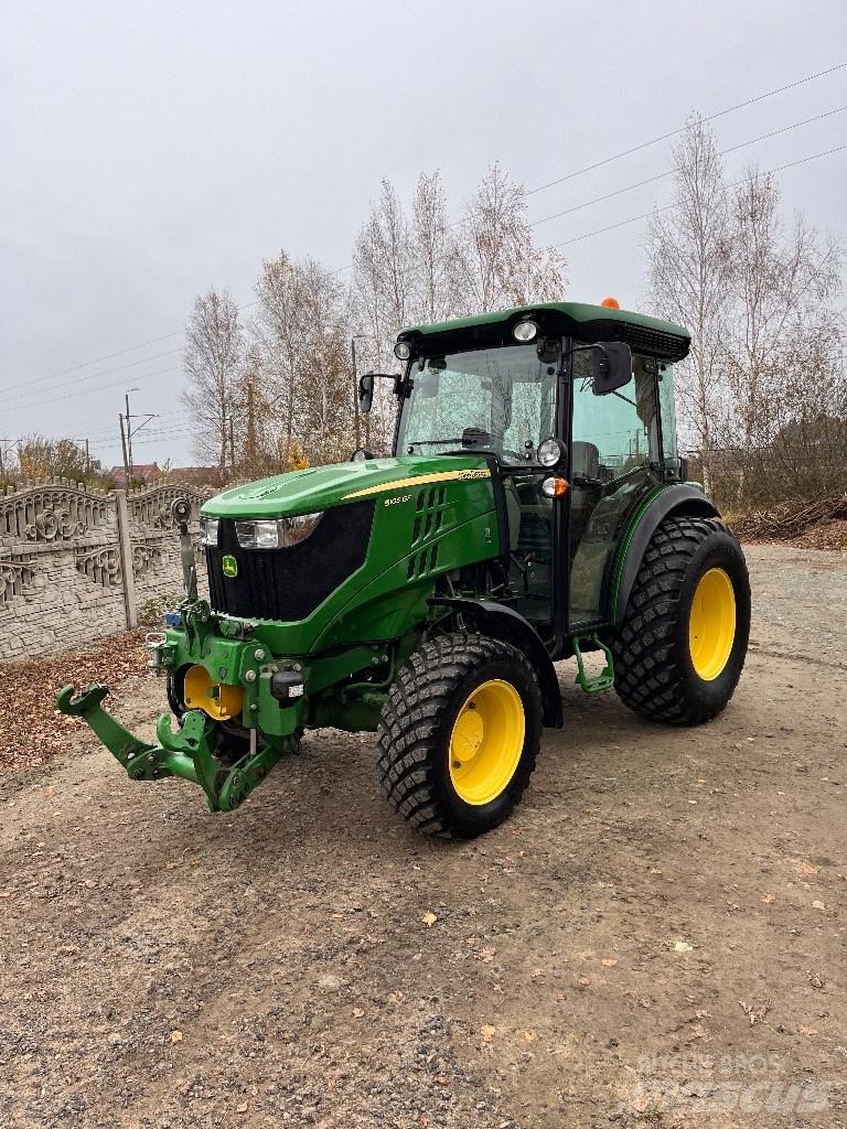 John Deere 5105 GF トラクター