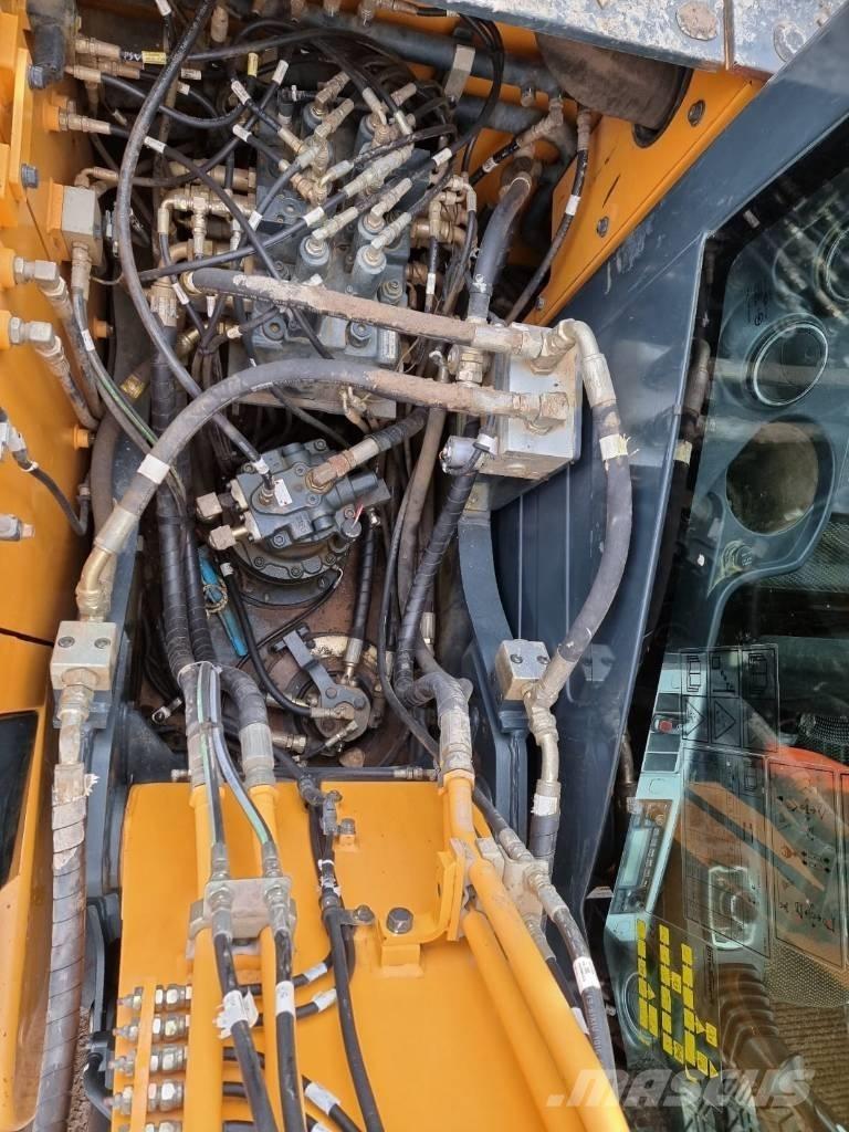 Hyundai HX 140 L 大型油圧ショベル12t以上（パワーショベル・ユンボ）
