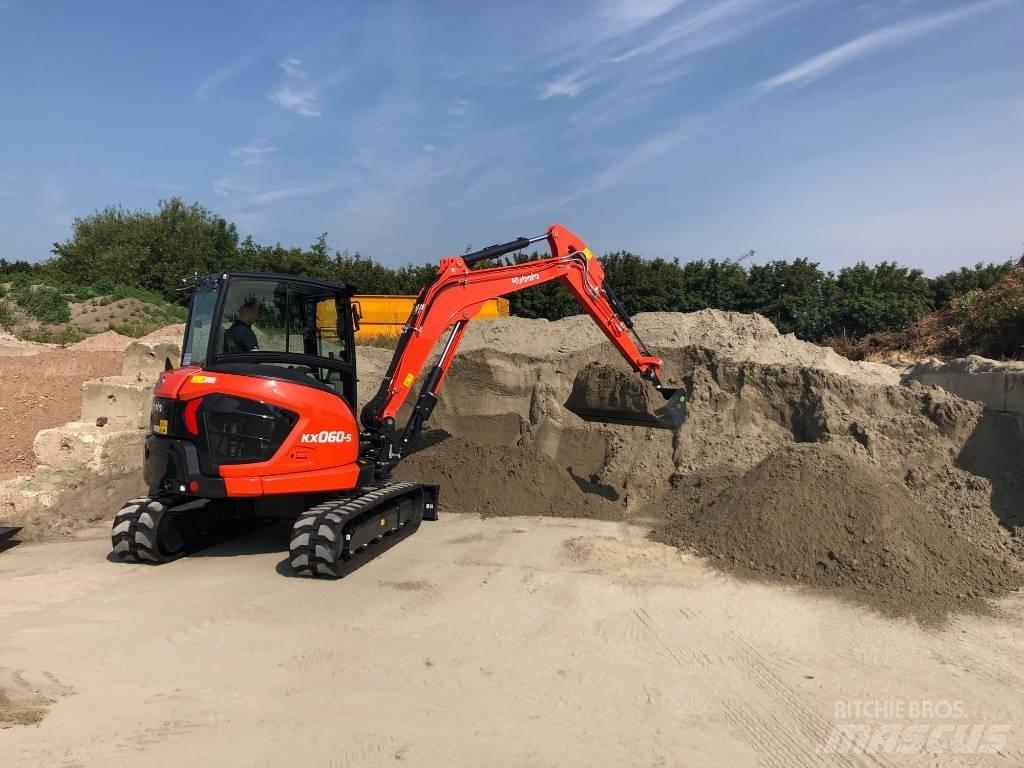 Kubota KX 060-5 ミニ油圧ショベル 7t以下（ミニユンボ・ミニディガー）