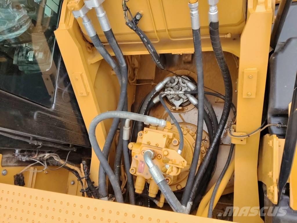 CAT 330 GC 大型油圧ショベル12t以上（パワーショベル・ユンボ）