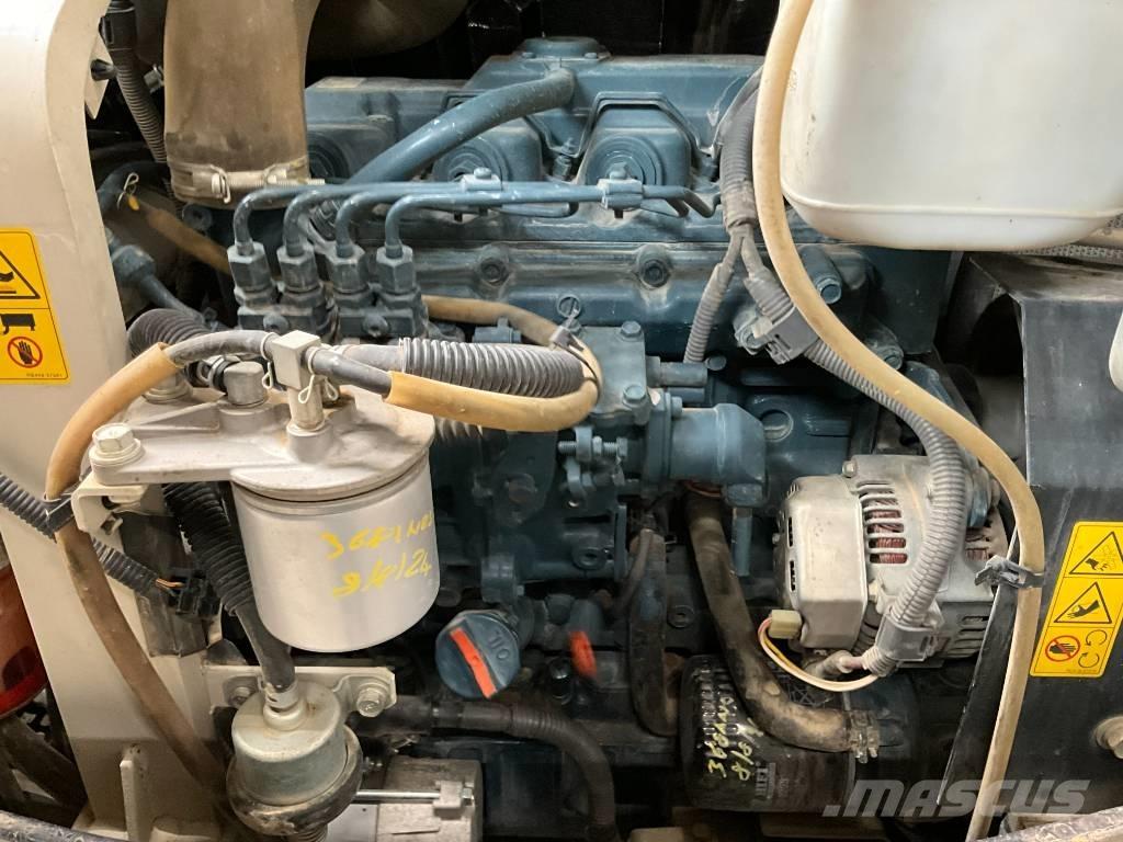 Kubota U 48-4 ミニ油圧ショベル 7t以下（ミニユンボ・ミニディガー）