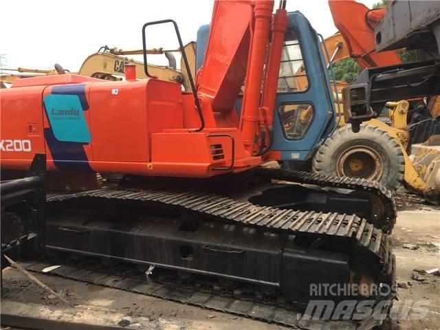 Hitachi EX 200 大型油圧ショベル12t以上（パワーショベル・ユンボ）