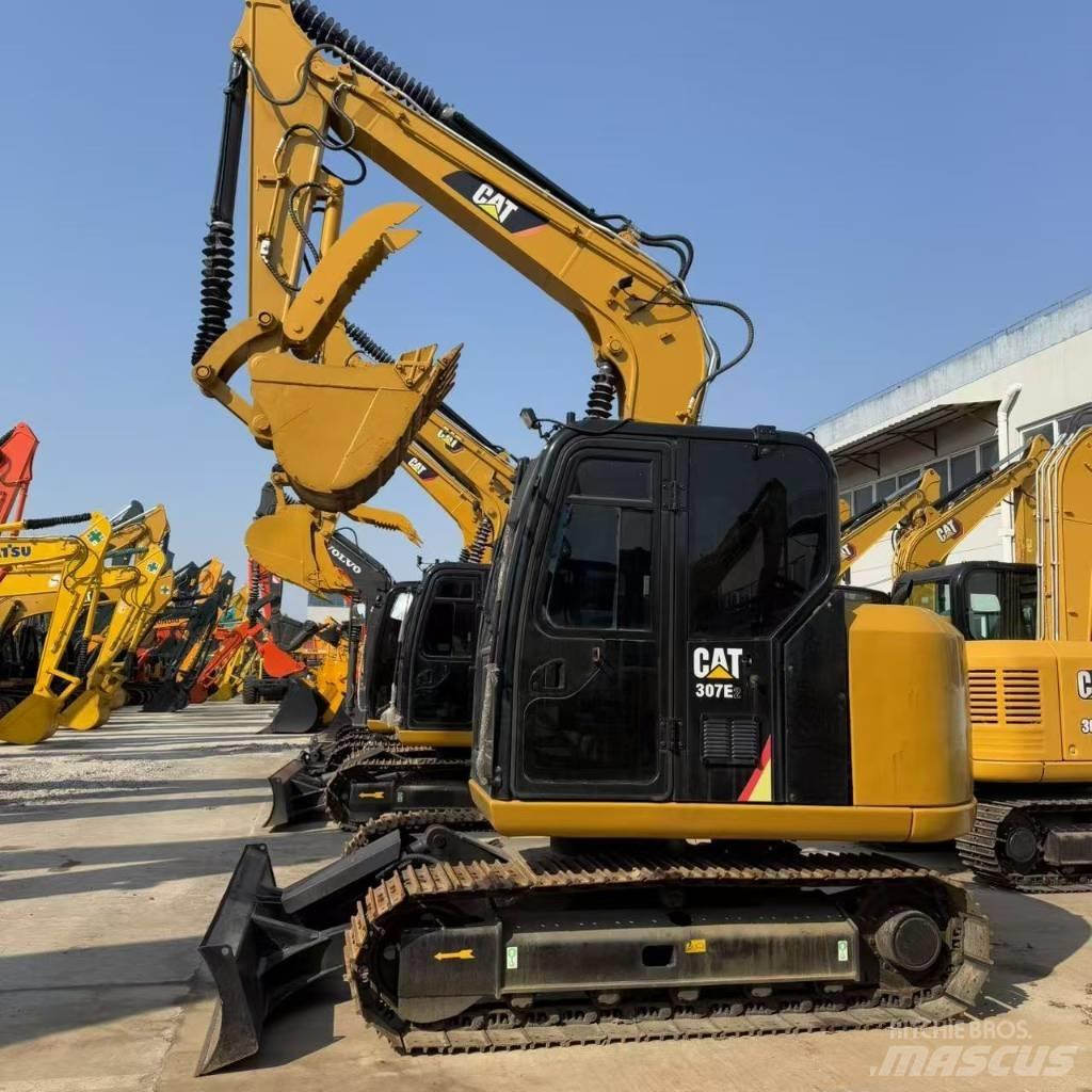 CAT 307 E2 大型油圧ショベル12t以上（パワーショベル・ユンボ）