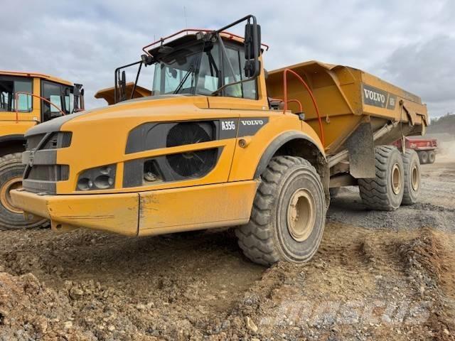 Volvo A35G アーティキュレート式ダンプトラック