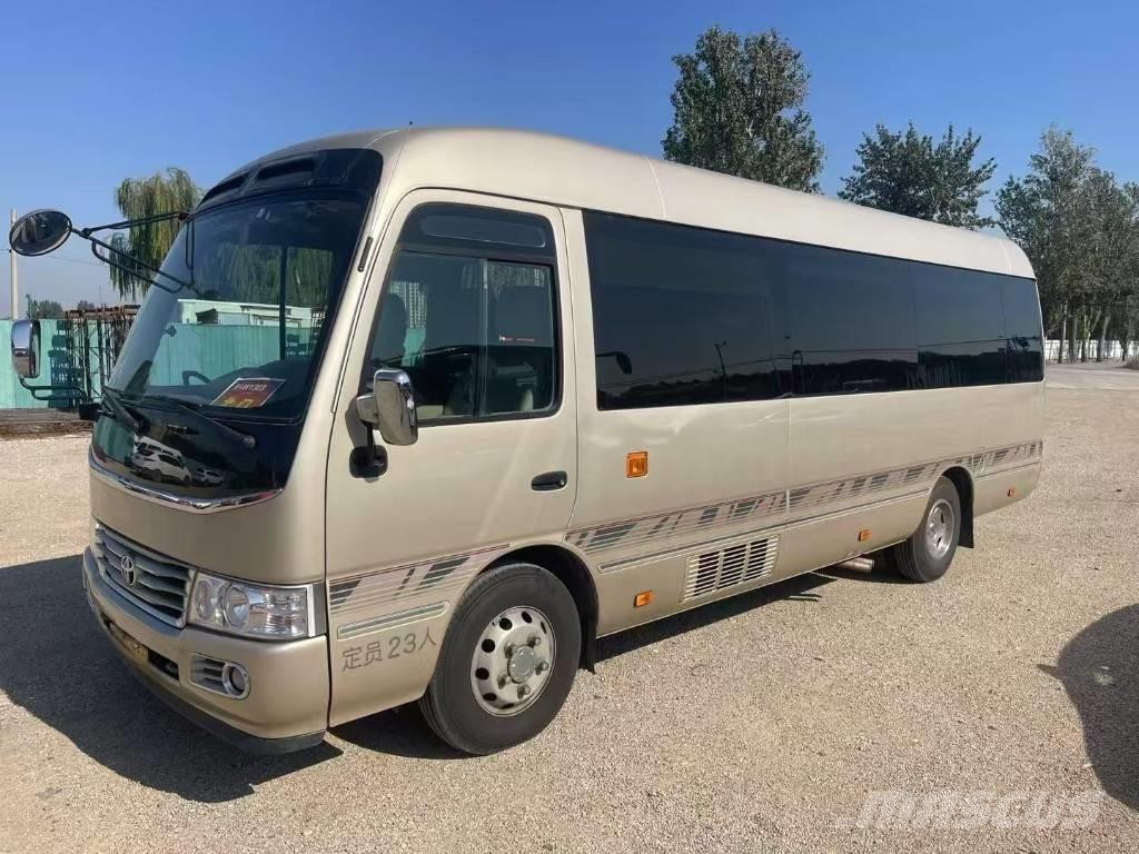 Toyota Coaster 長距離バス