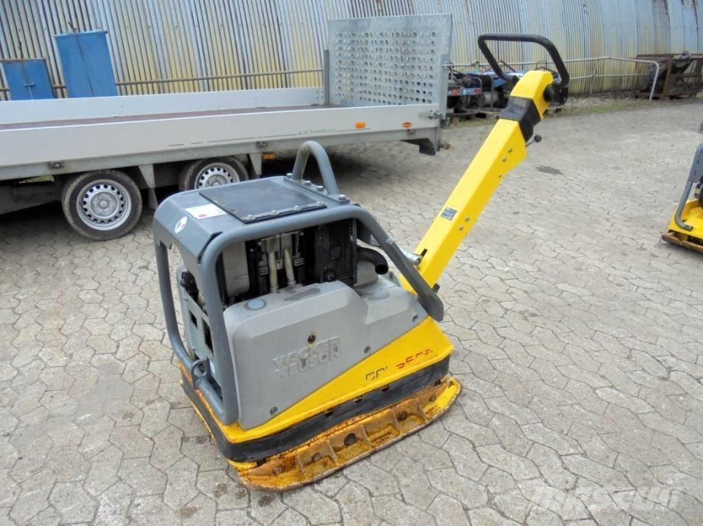 Wacker DPU 6555 Heh プレートコンパクター