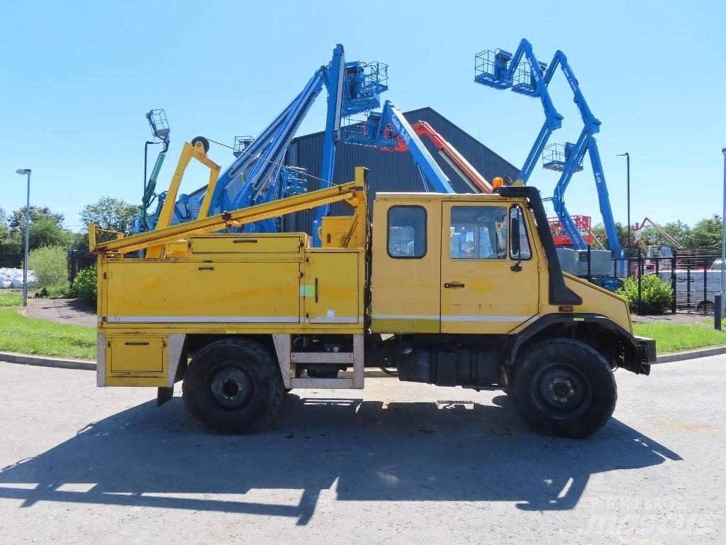 Unimog U 140 その他トラック