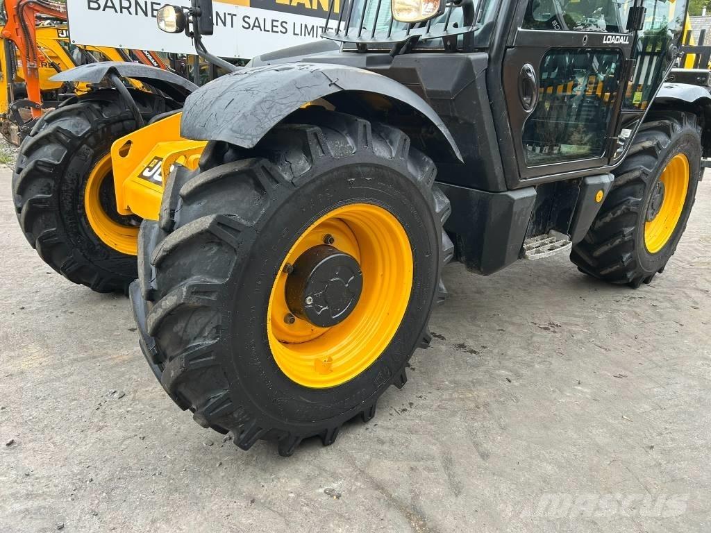 JCB 531-70 テレスコーピックハンドラー