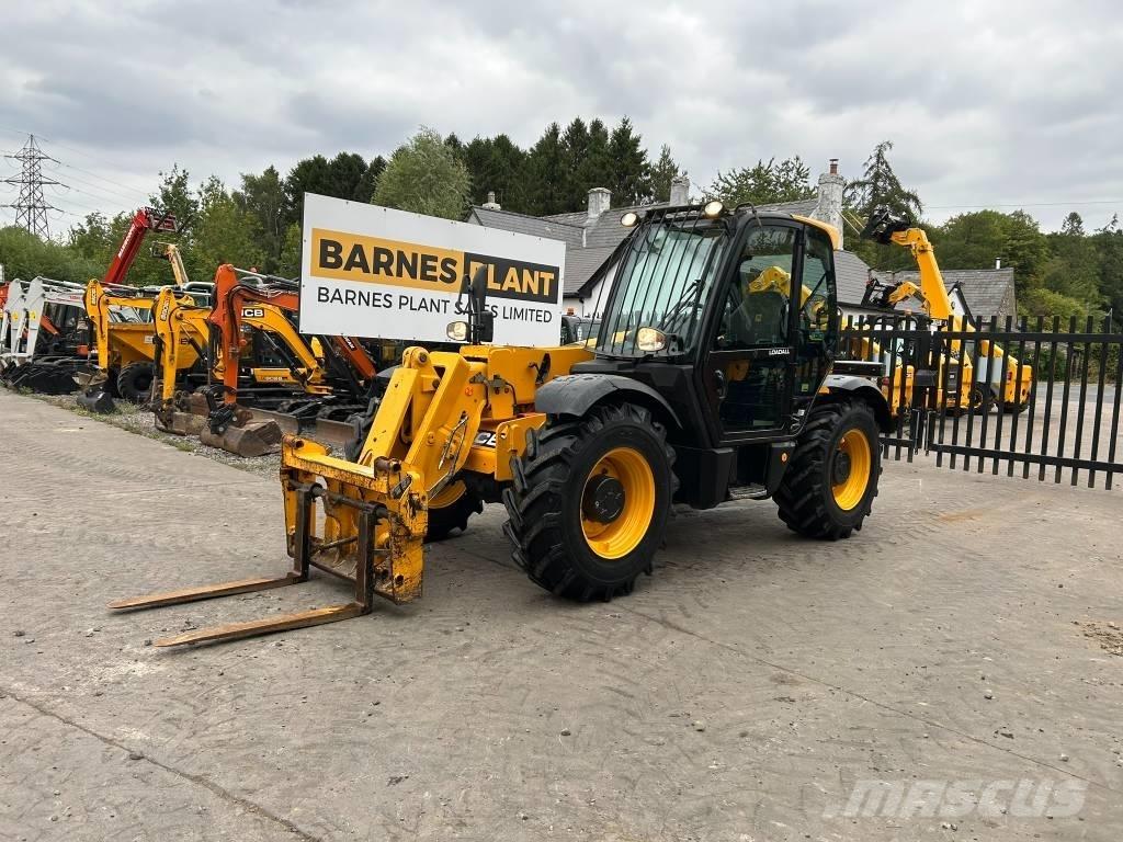 JCB 531-70 テレスコーピックハンドラー