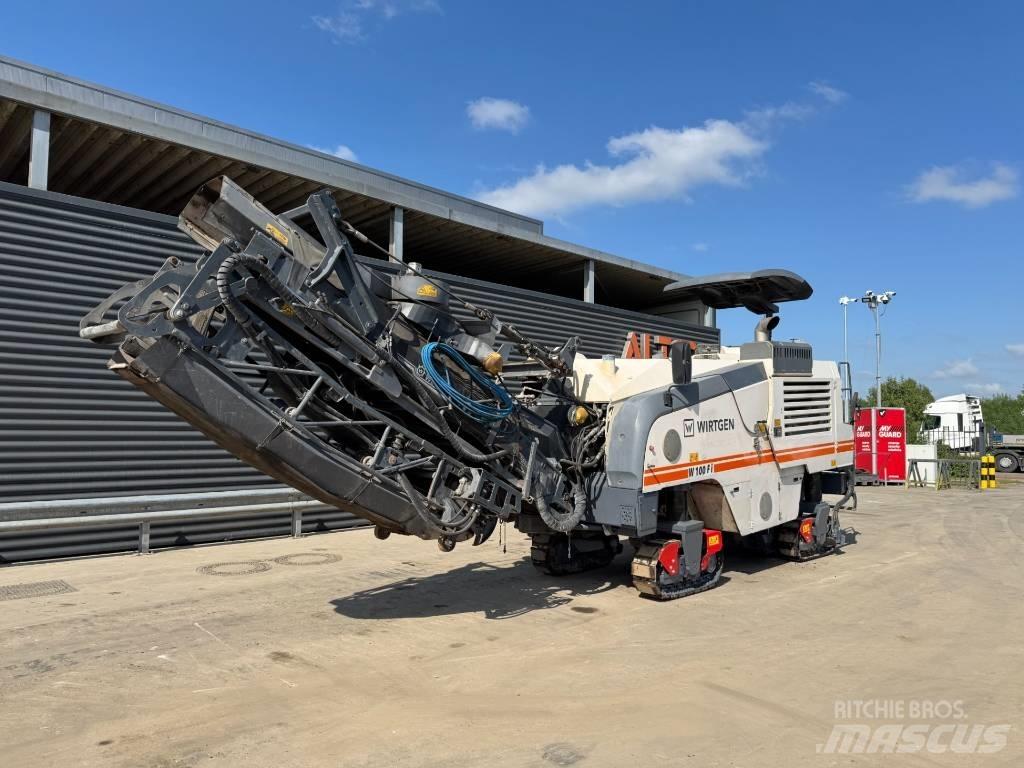 Wirtgen W 100 FI アスファルトコールドミリングマシーン