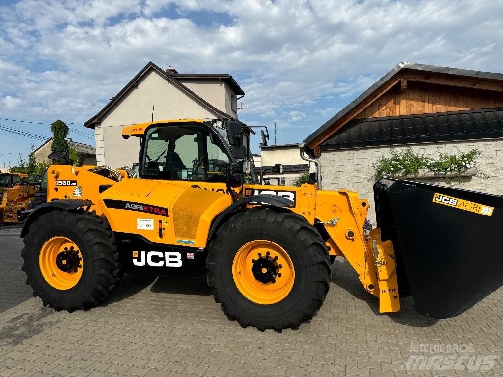 JCB 560-80 AGRI XTRA テレスコーピックハンドラー