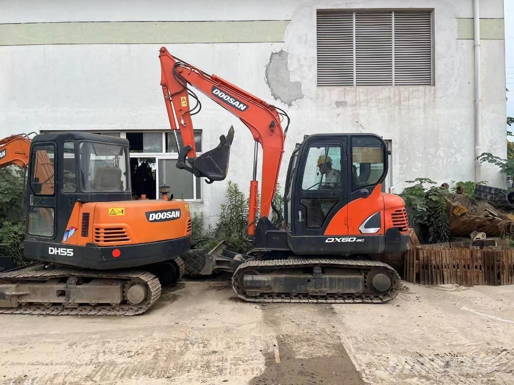 Doosan DX 60-9 C 中型油圧ショベル 7ｔ-12ｔ（ユンボ・パワーショベル・バックホー）