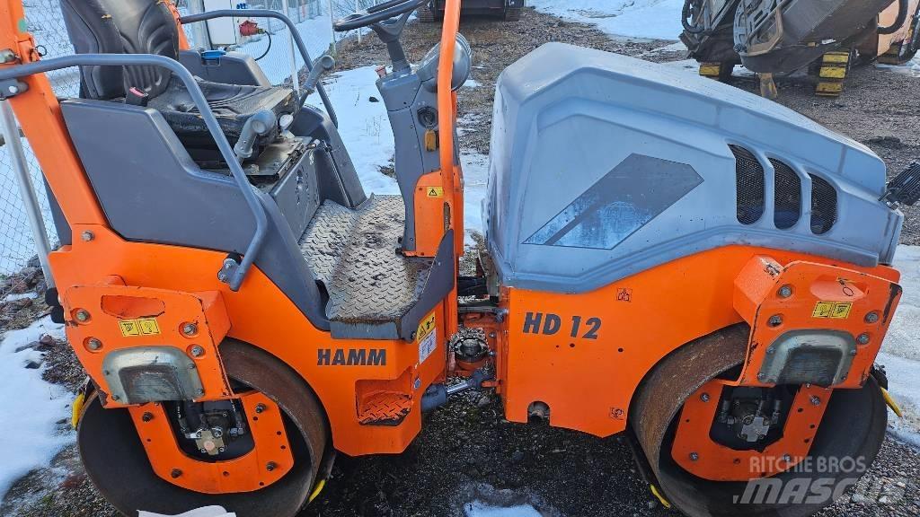 Hamm HD 12 VV タンデムローラ