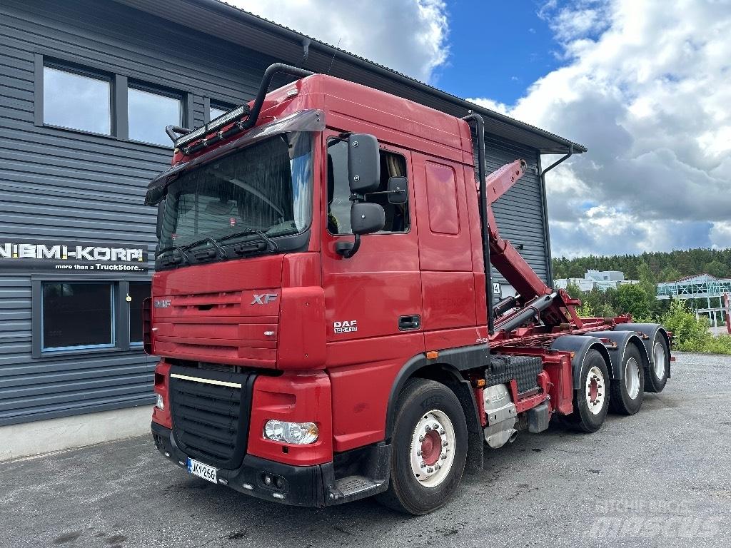 DAF XF105.410 8x2 アームロール