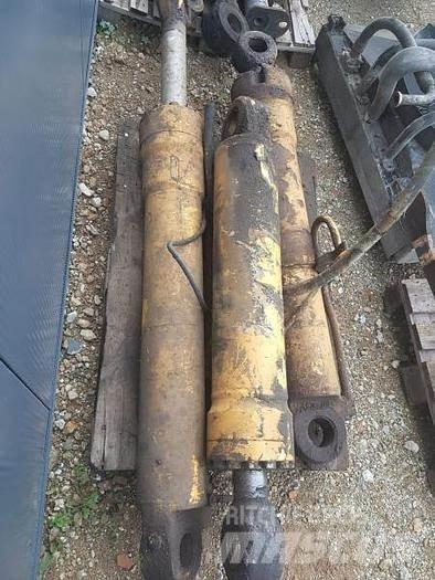 Liebherr A914 エンジン