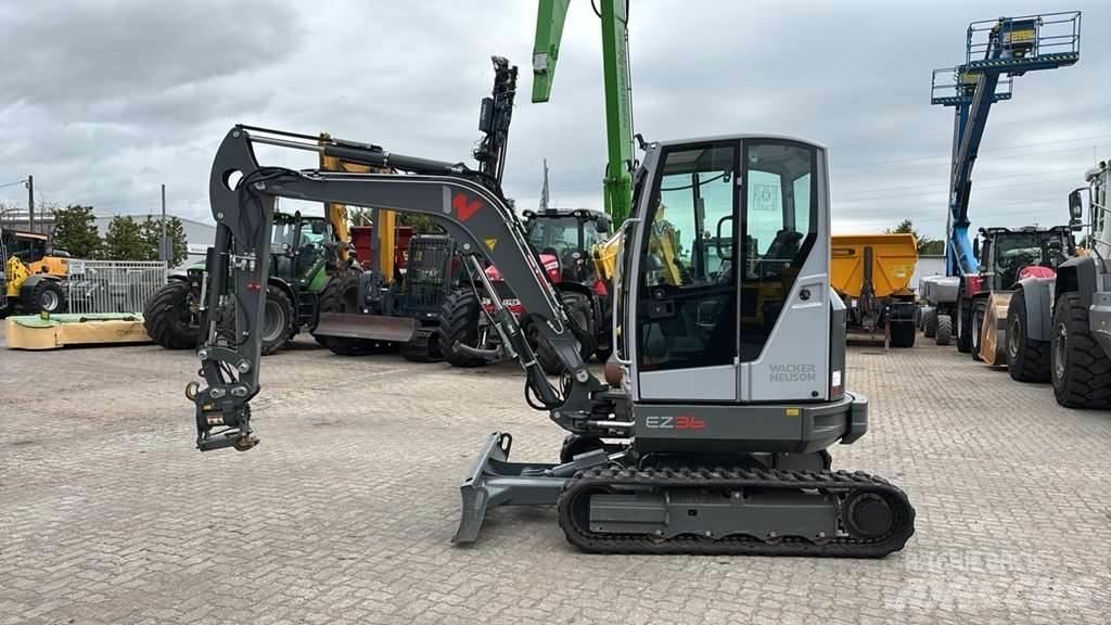 Wacker Neuson EZ36 ミニ油圧ショベル 7t以下（ミニユンボ・ミニディガー）