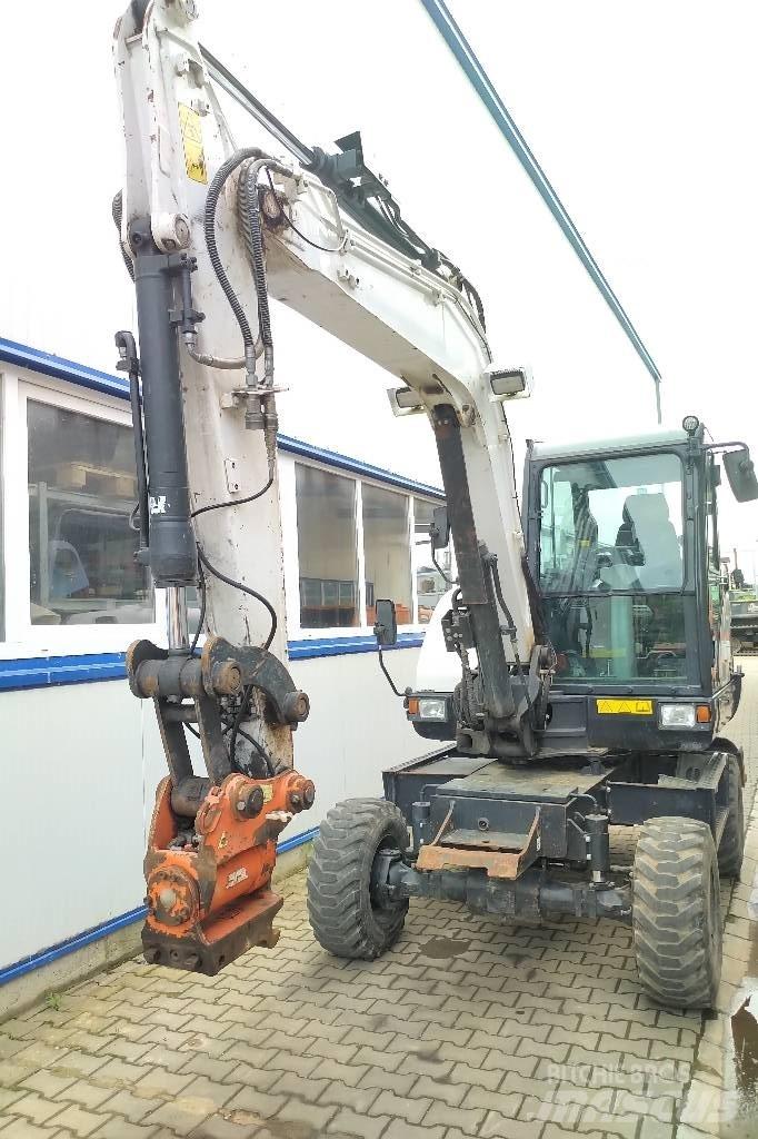 Bobcat W57 ホイール式油圧ショベル（パワーショベル・ユンボ・バックホー）