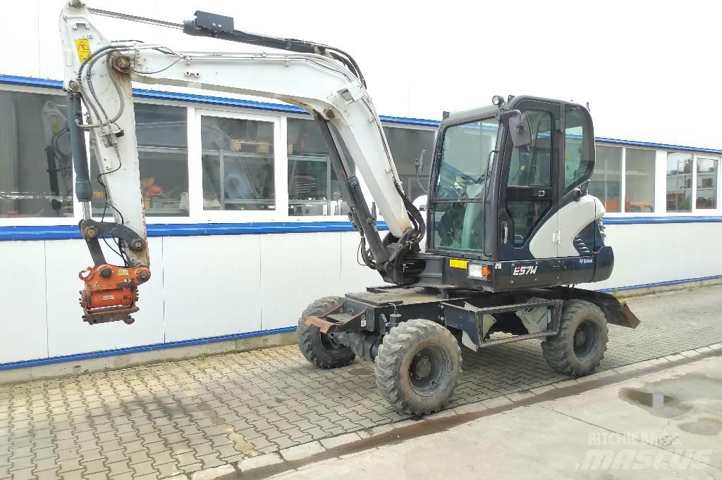 Bobcat W57 ホイール式油圧ショベル（パワーショベル・ユンボ・バックホー）
