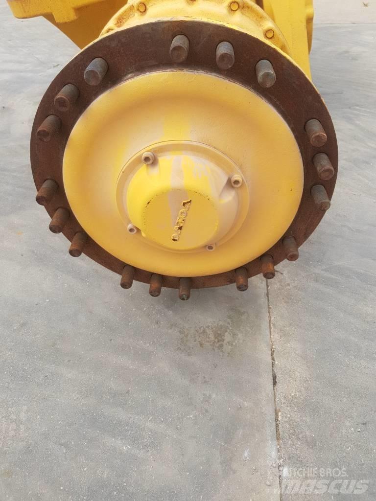Volvo L120F G H アクスル