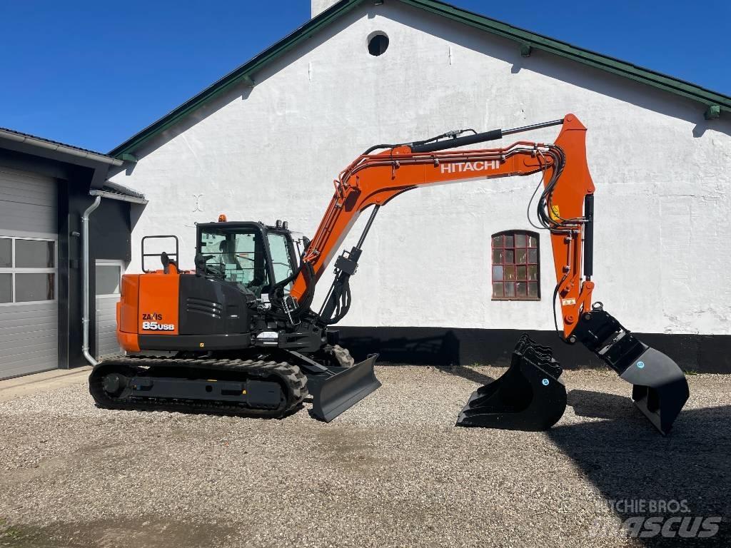 Hitachi ZX 85 大型油圧ショベル12t以上（パワーショベル・ユンボ）