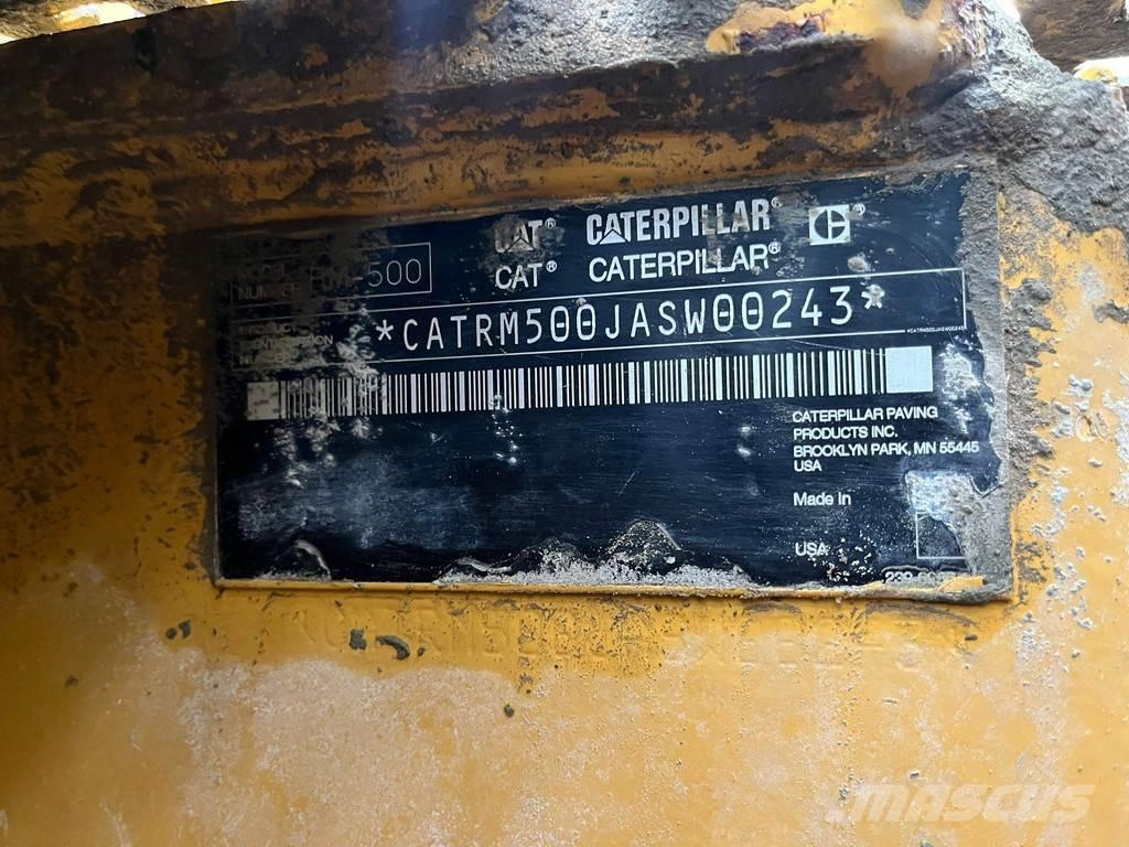 CAT RM500 アスファルトリサイクルマシン