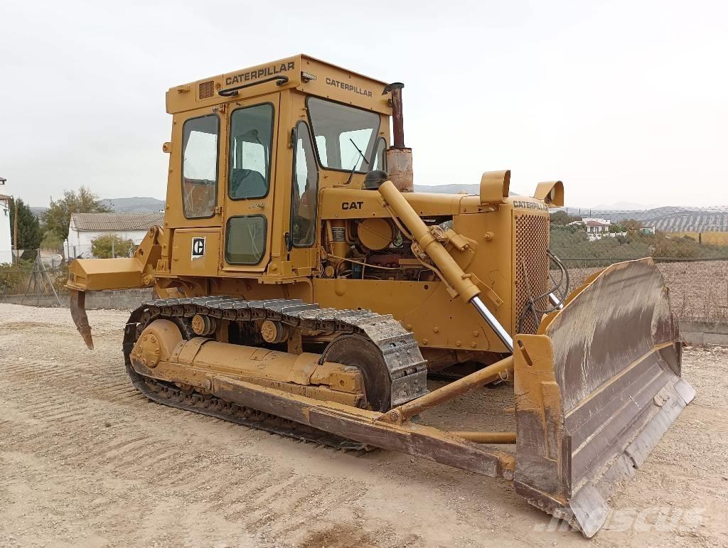 CAT D 5 B ブルドーザー