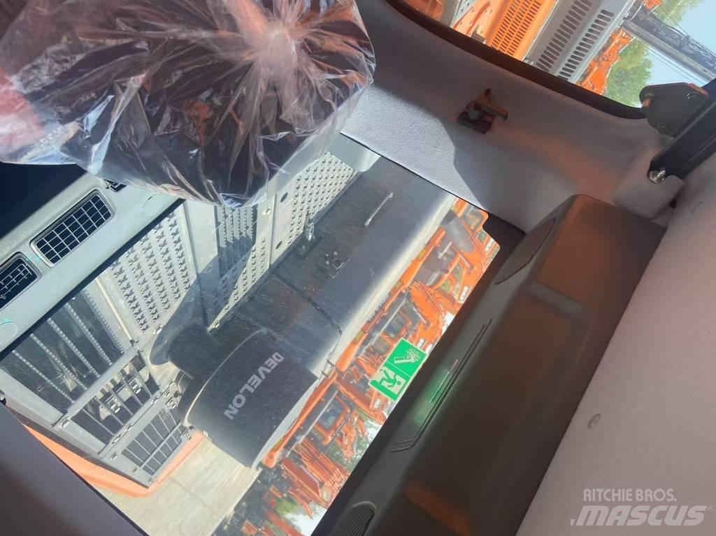 Develon DX 450 大型油圧ショベル12t以上（パワーショベル・ユンボ）