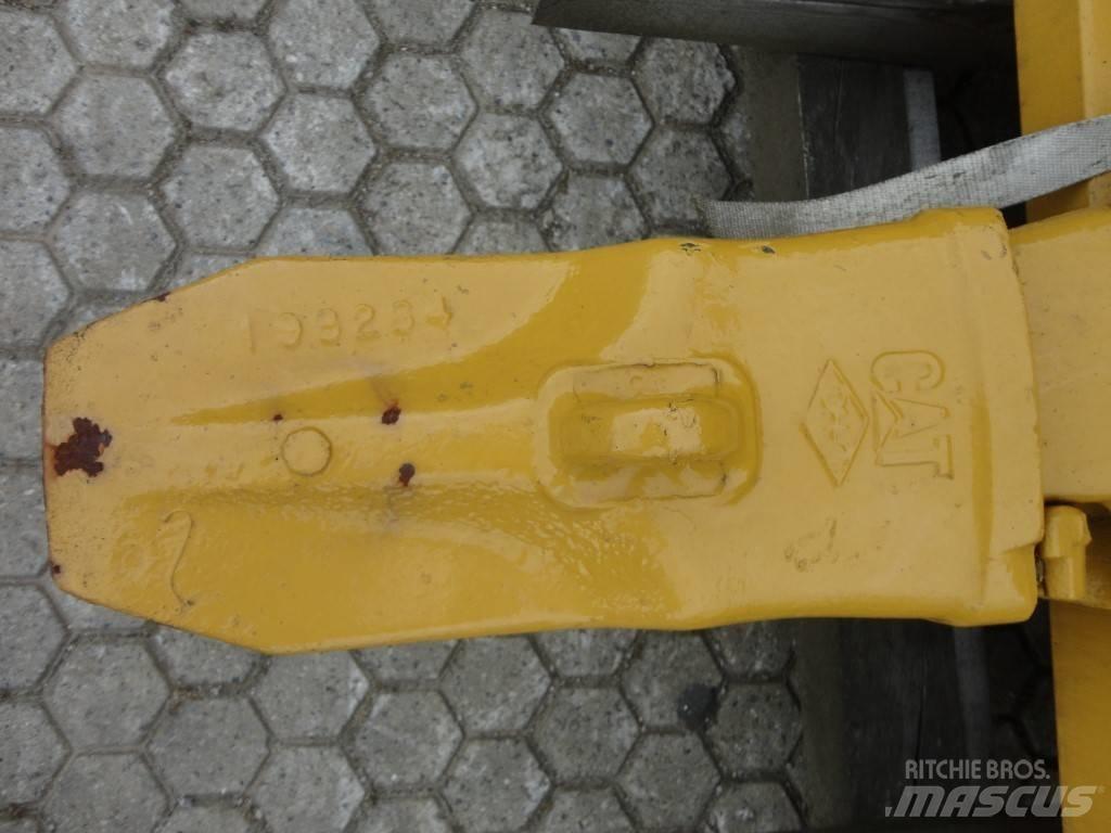 CAT 374 CAT bucket バケット