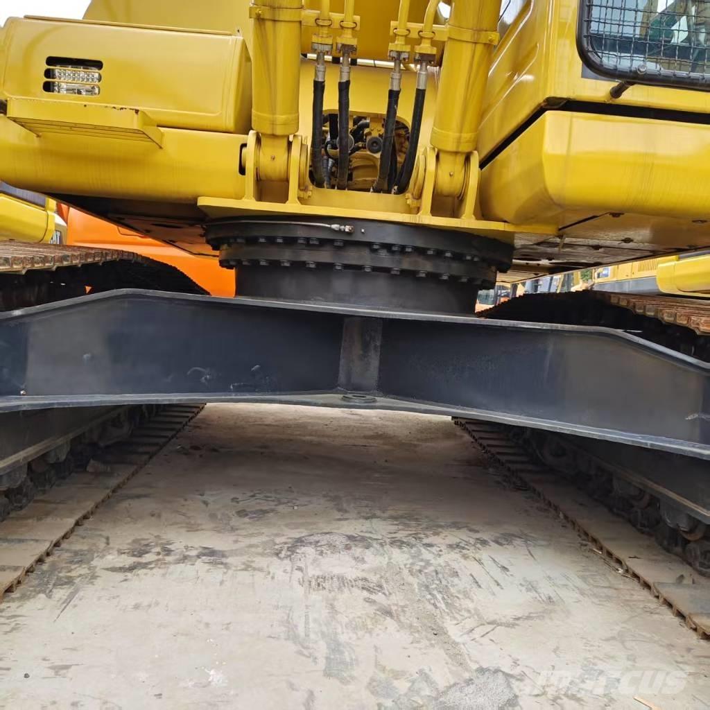 Komatsu PC 220-8 大型油圧ショベル12t以上（パワーショベル・ユンボ）