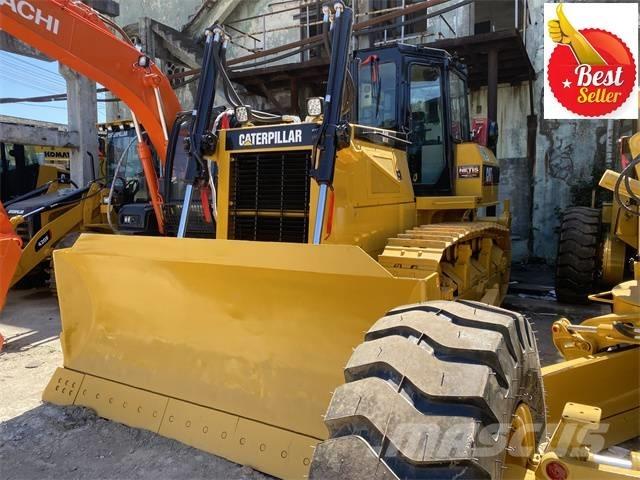 CAT D 6 G ブルドーザー