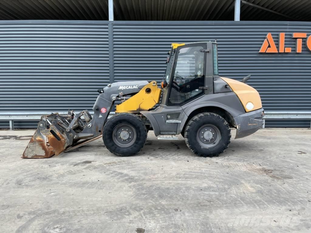 Mecalac AS 700 ホイールローダー・タイヤショベル