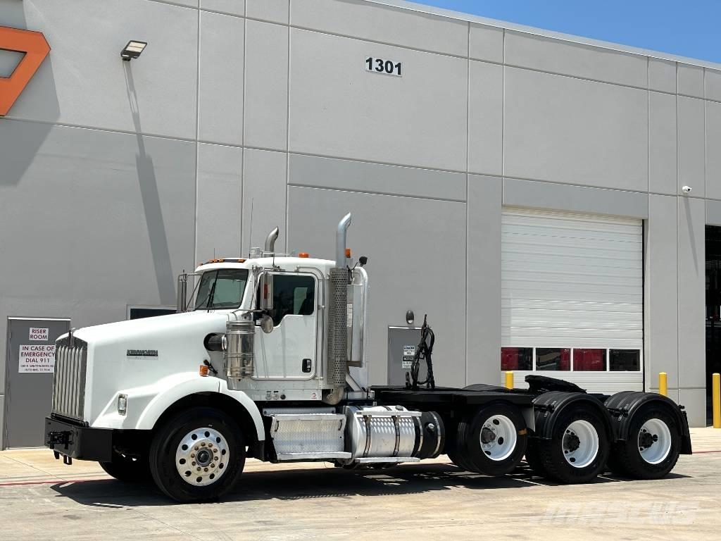 Kenworth T 800 中古トラクターヘッド | トレーラーヘッド