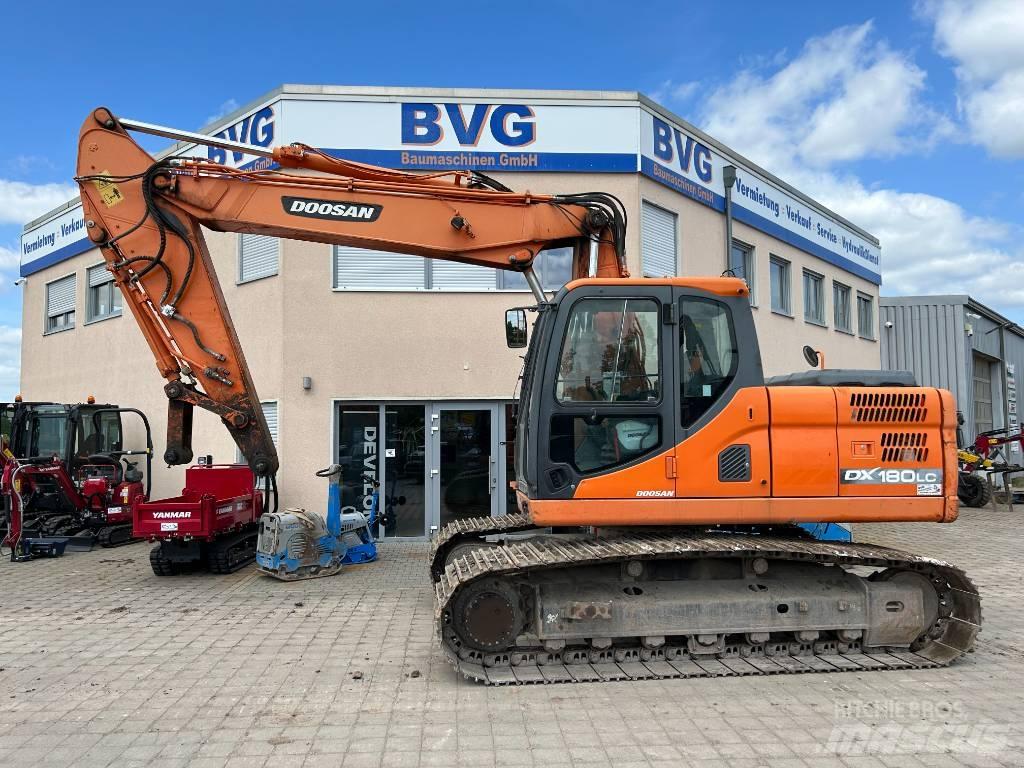 Doosan DX 180 LC-3 大型油圧ショベル12t以上（パワーショベル・ユンボ）