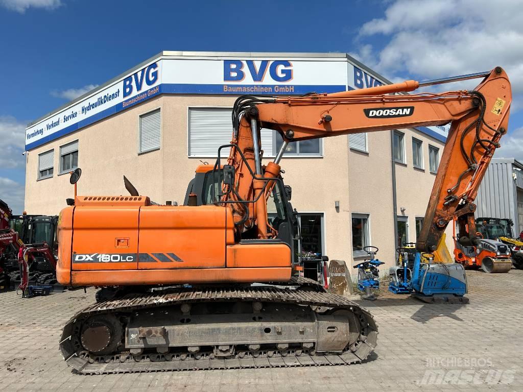 Doosan DX 180 LC-3 大型油圧ショベル12t以上（パワーショベル・ユンボ）