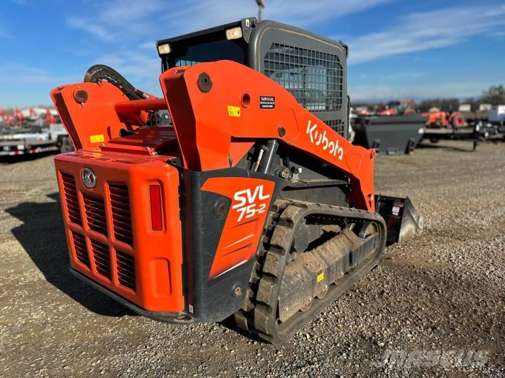Kubota SVL 75-2 スキッドステアローダー