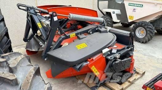 Kubota DMC7032R モアーコンディショナー