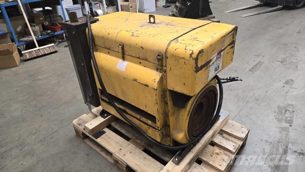 Hatz 4L40C エンジン