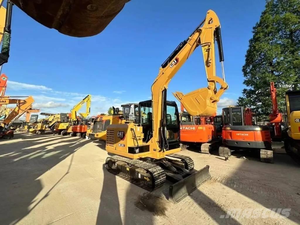 CAT 305.5E2 ミニ油圧ショベル 7t以下（ミニユンボ・ミニディガー）