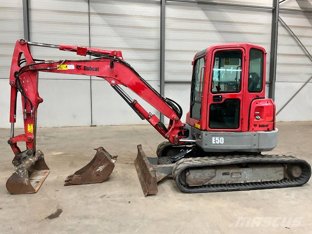 Bobcat E 50 EM ミニ油圧ショベル 7t以下（ミニユンボ・ミニディガー）