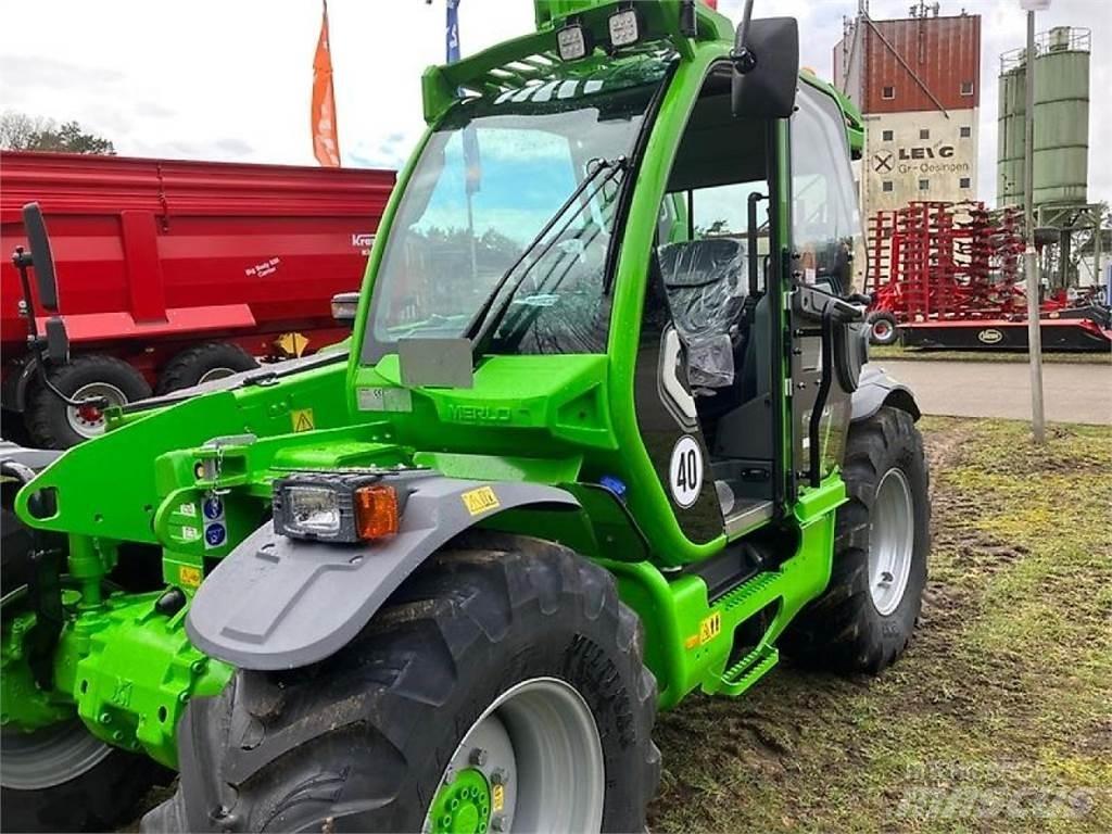 Merlo TF 38.10 TT ブームリフト　直伸型