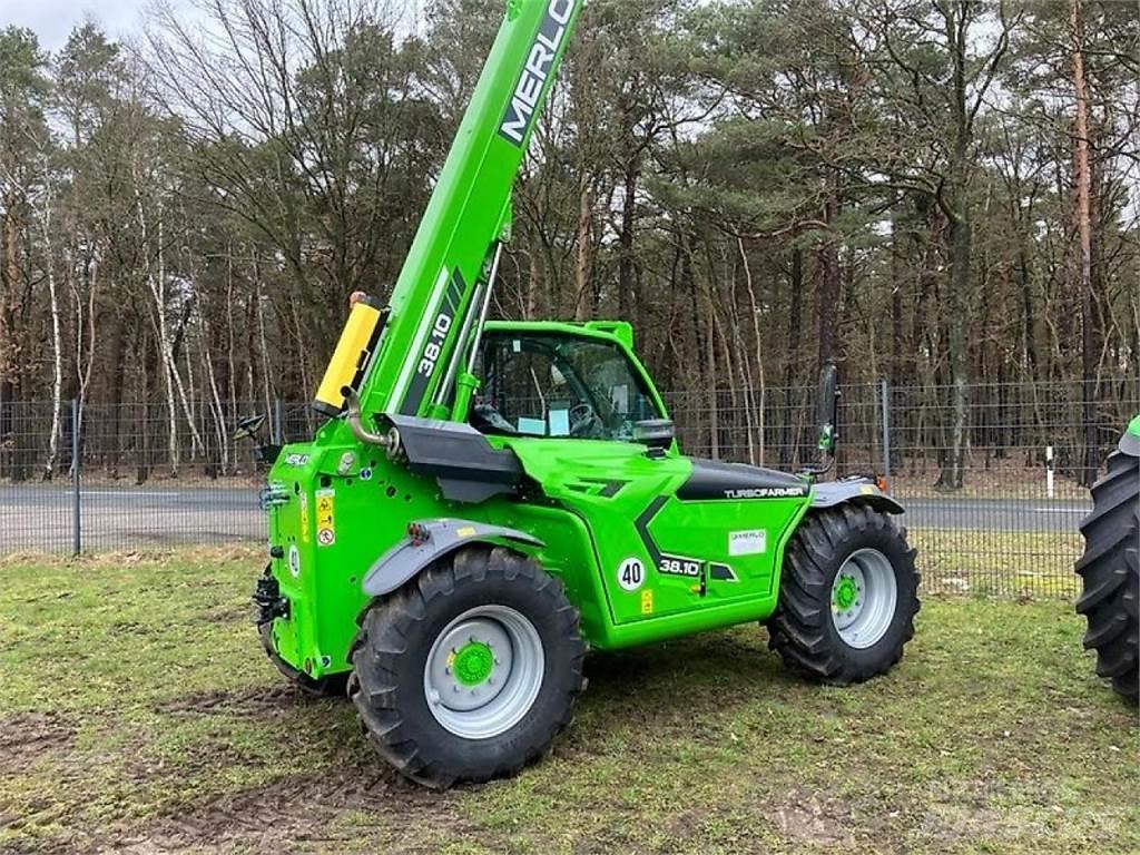 Merlo TF 38.10 TT ブームリフト　直伸型