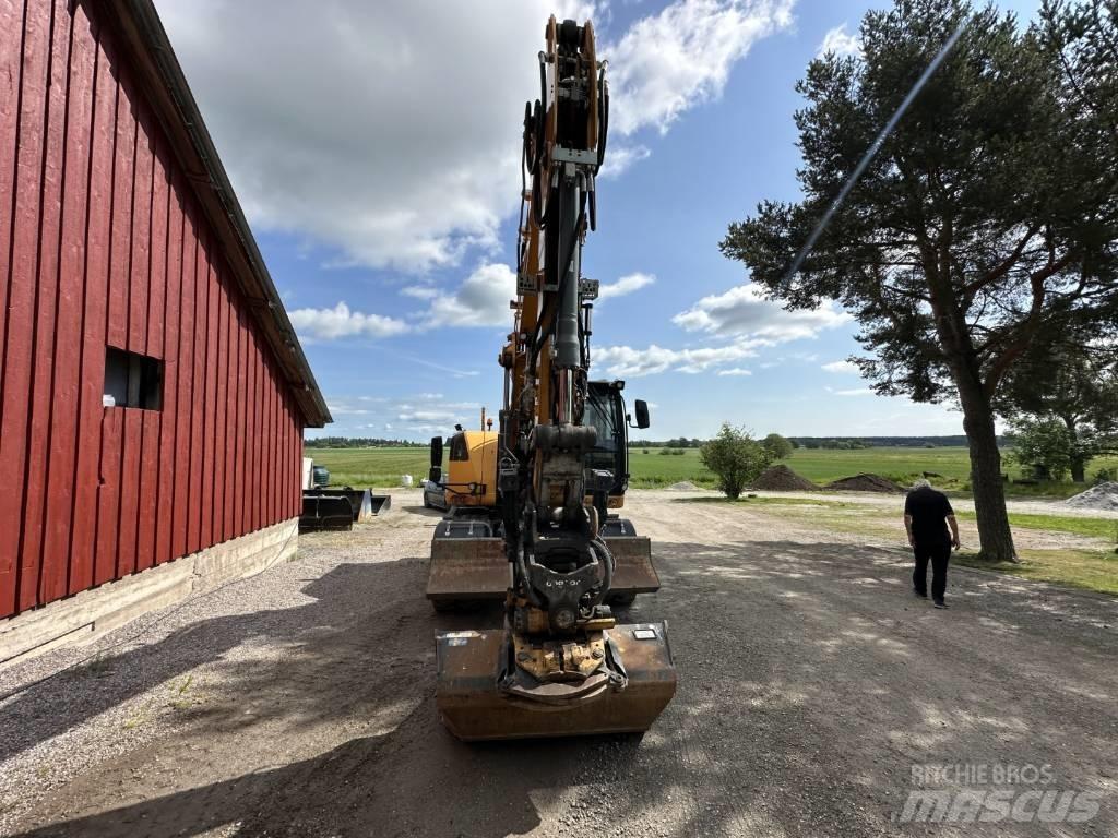 Liebherr A 916 ホイール式油圧ショベル（パワーショベル・ユンボ・バックホー）