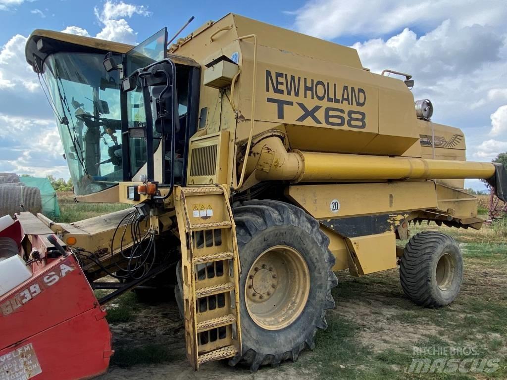 New Holland TX 68 コンバイン