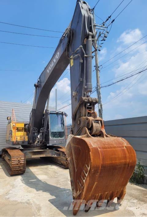 Volvo EC 300 EL 大型油圧ショベル12t以上（パワーショベル・ユンボ）