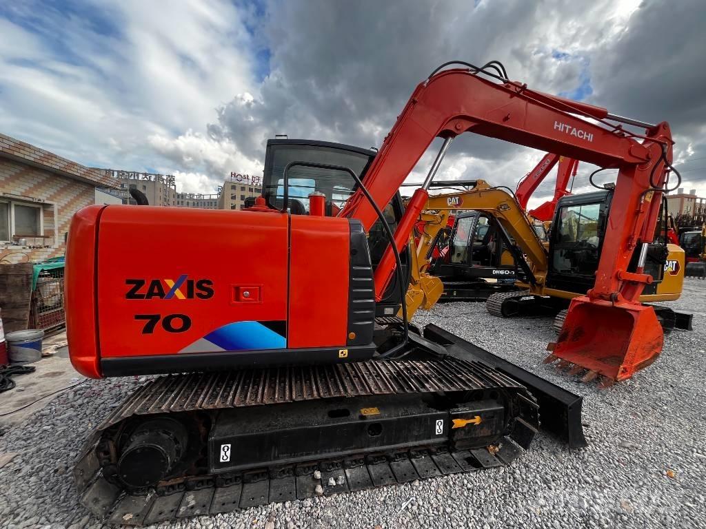 Hitachi ZX 70 中型油圧ショベル 7ｔ-12ｔ（ユンボ・パワーショベル・バックホー）