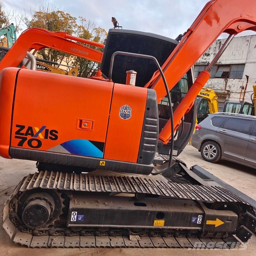 Hitachi ZX 70 大型油圧ショベル12t以上（パワーショベル・ユンボ）