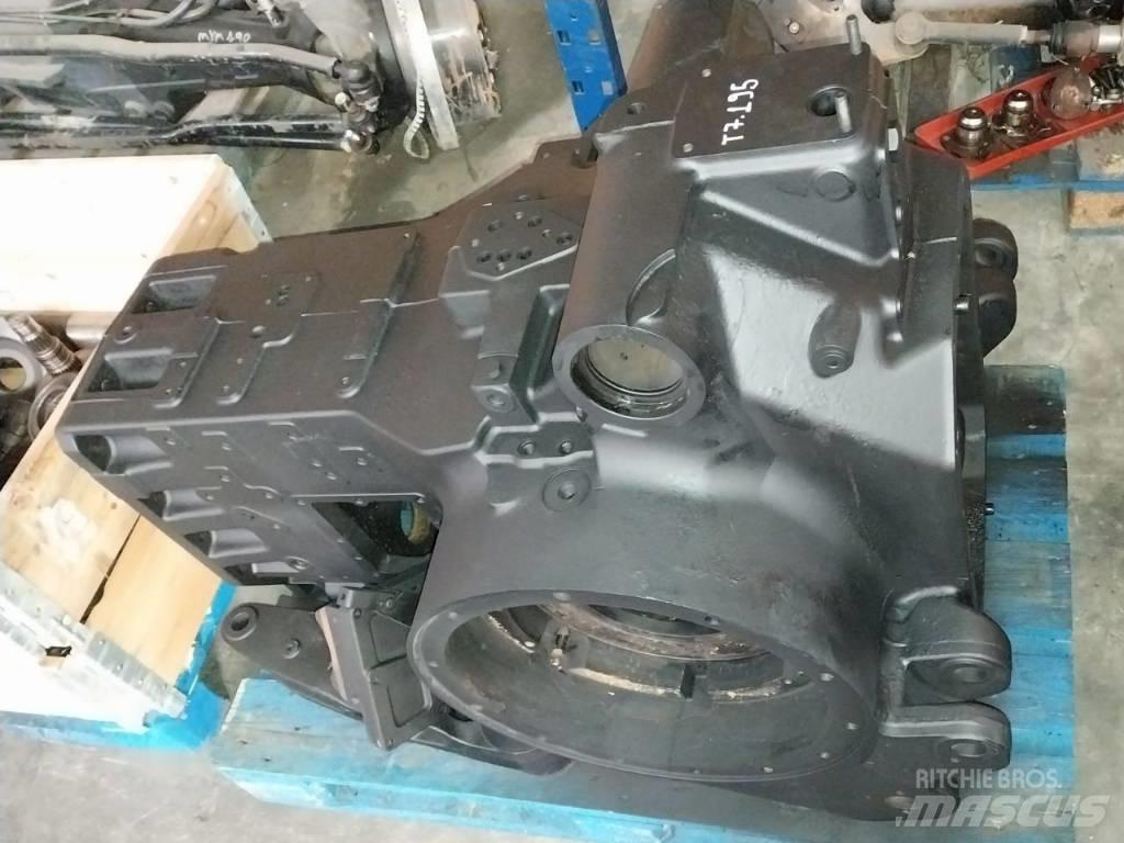 New Holland T7.195 トランスミッション