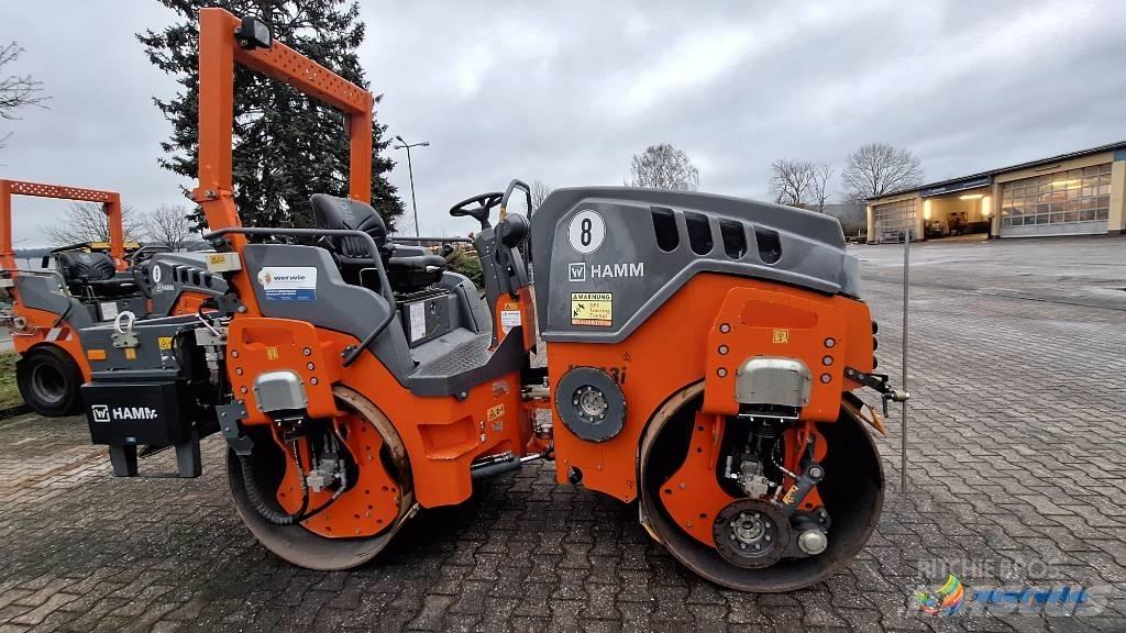 Hamm HD 13i VV タンデムローラ